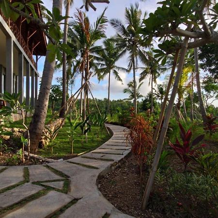 Tanah Damai Hotel Sakti Bagian luar foto