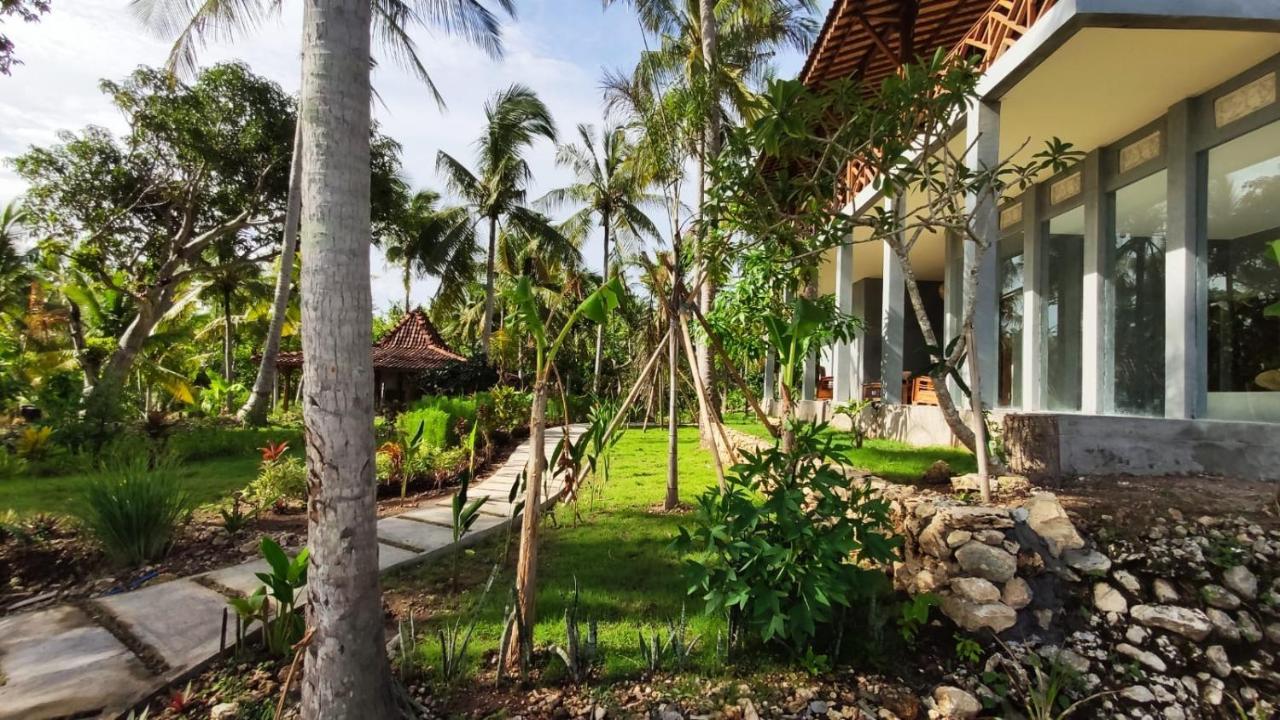 Tanah Damai Hotel Sakti Bagian luar foto